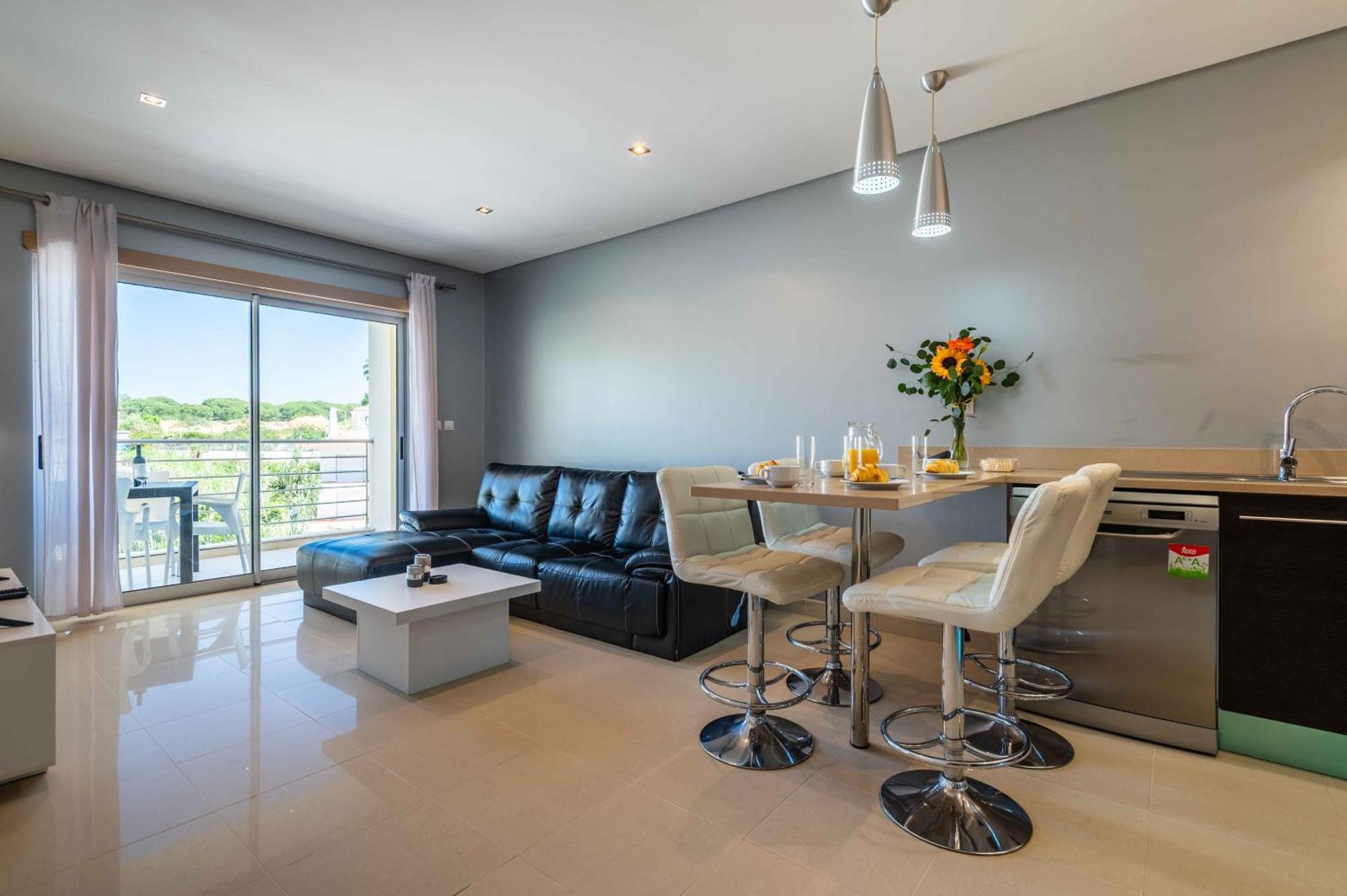 Apartamento T2 Eucalipto 2A Olhos de Agua  Buitenkant foto